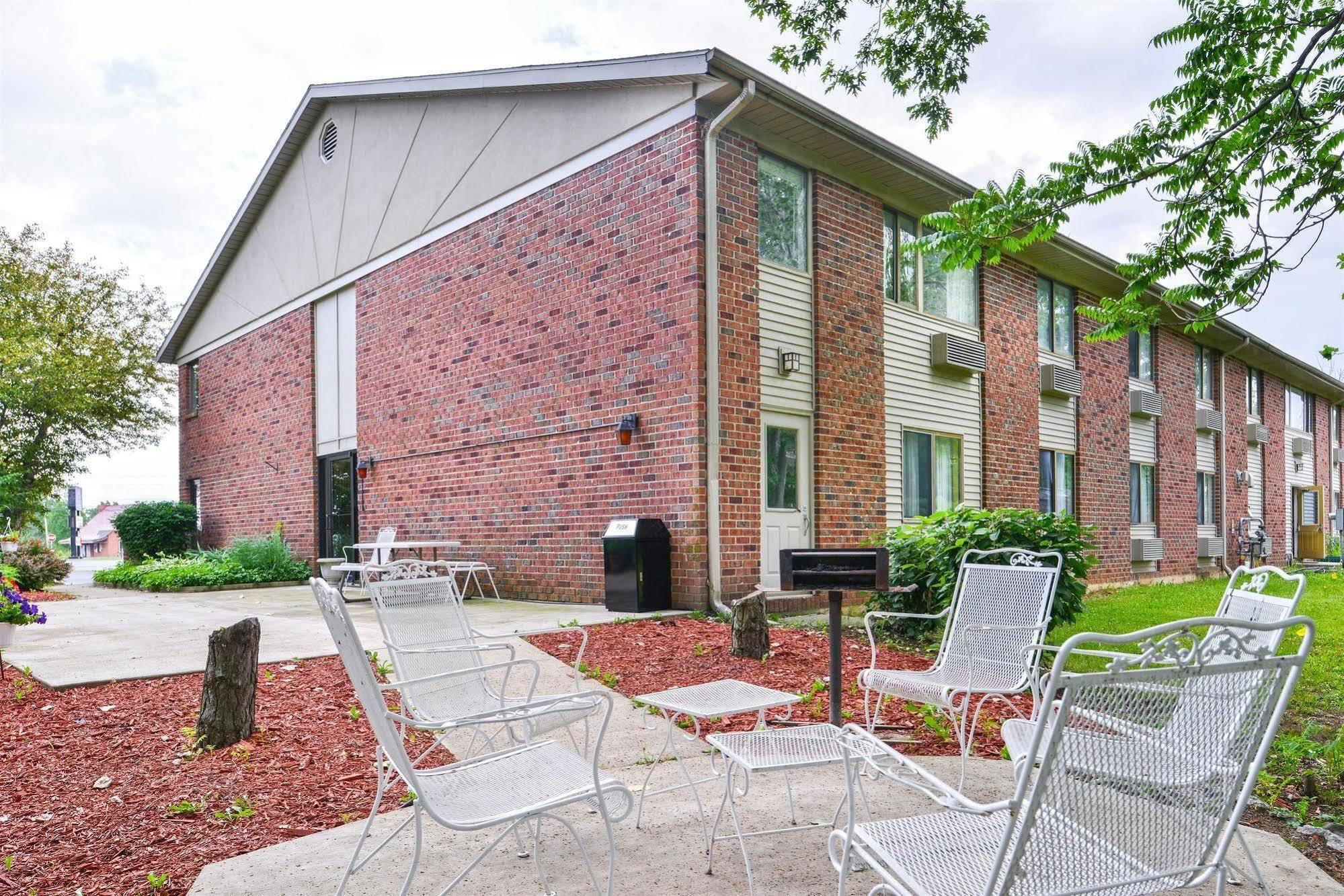 Americas Best Value Inn & Suites - Bluffton Exteriér fotografie