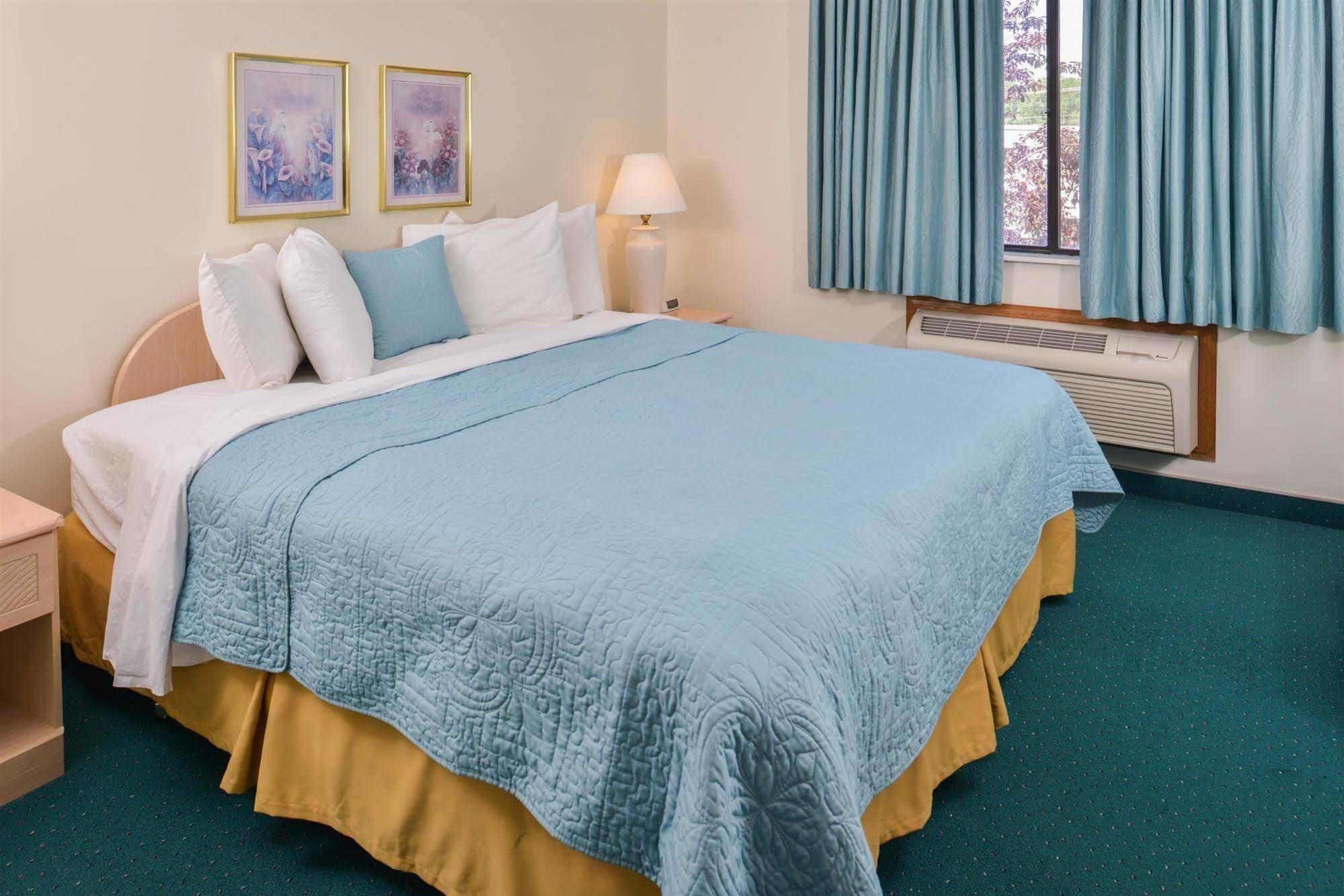 Americas Best Value Inn & Suites - Bluffton Exteriér fotografie